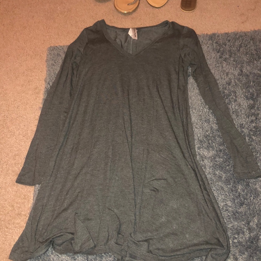 Grey dress